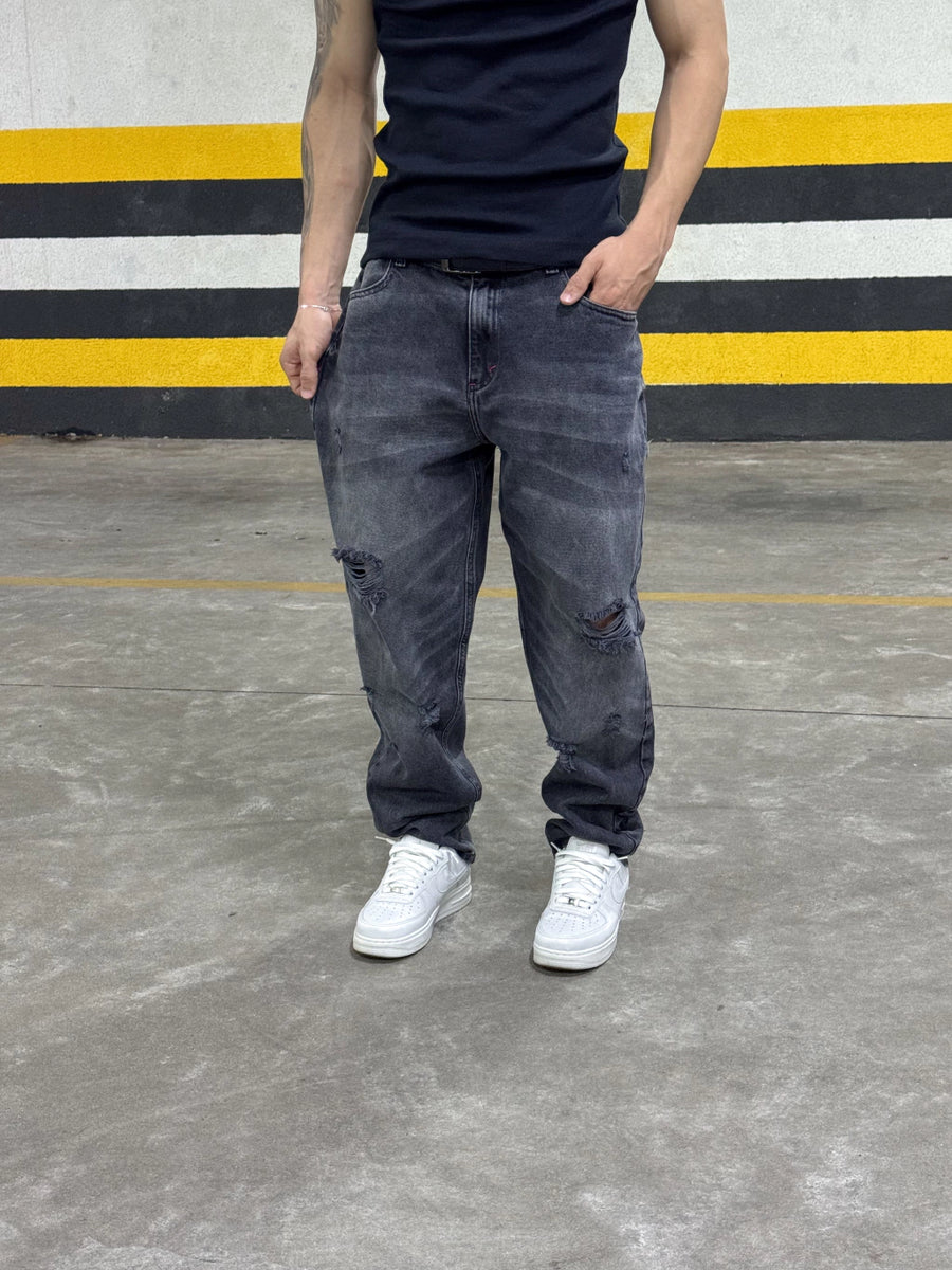 CALÇA RETA BLACK STONE “ DESTROYED”