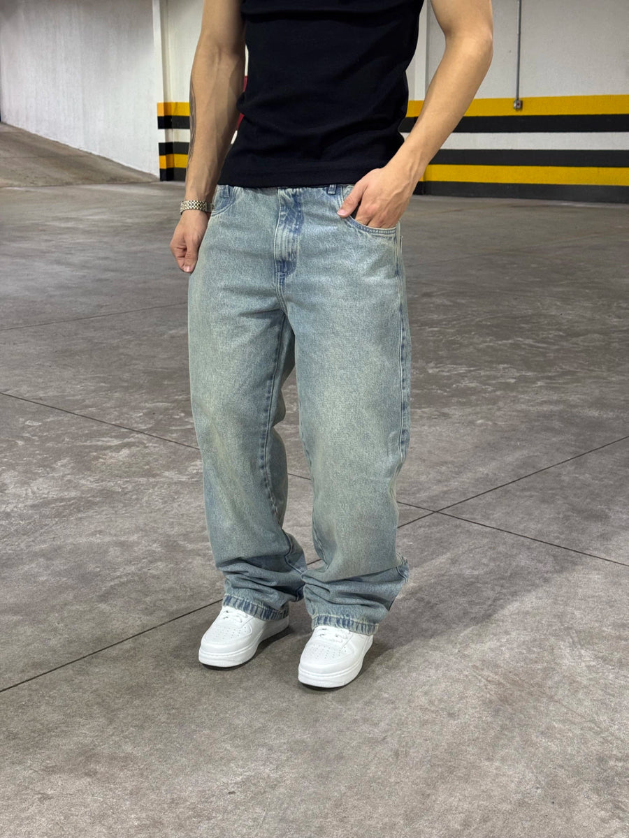 CALÇA RETA DENIM “ DIRTY BASIC”